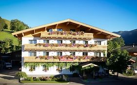 Hotel-Pension Pinzgauer Hof